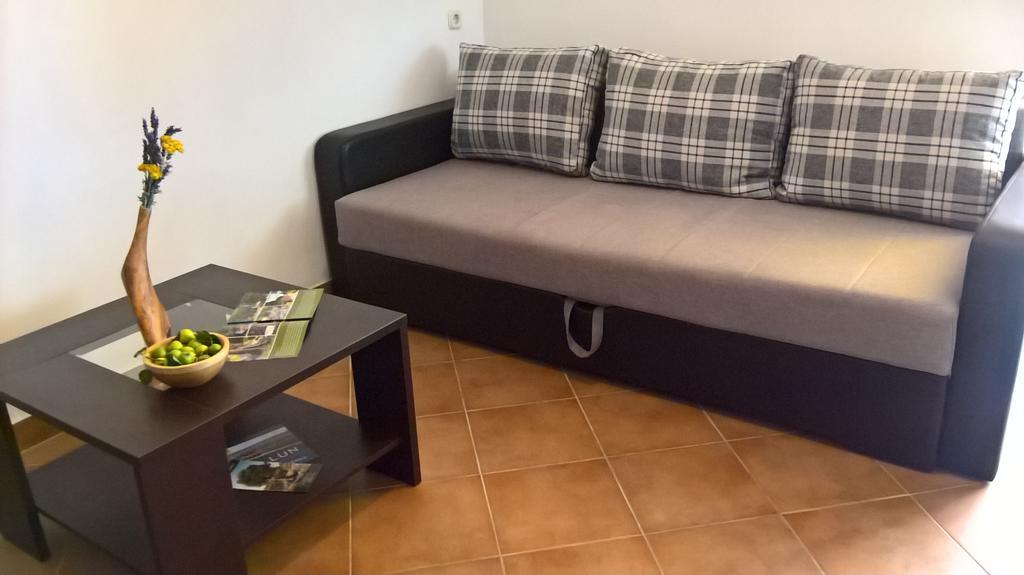 Apartments Krusvina Lun  Ngoại thất bức ảnh